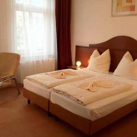 Baerliner Pension Βερολίνο Δωμάτιο φωτογραφία